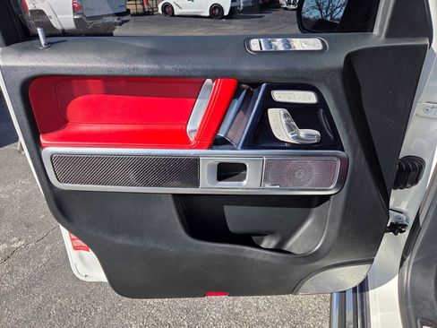 Used 2021 Mercedes-Benz G 550 w/ Exclusive Interior Package image 28