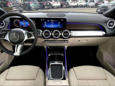 Certified 2026 Mercedes-Benz GLB 250 4MATIC image 5