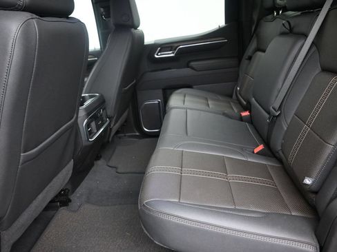 Used 2025 Chevrolet Silverado 1500 High Country RWD image 16