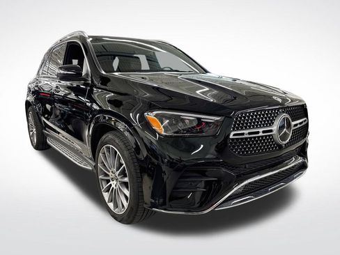 Used 2025 Mercedes-Benz GLE 450e 4MATIC image 7