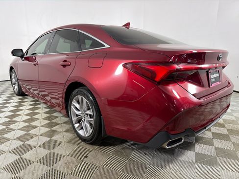 Used 2020 Toyota Avalon XLE FWD image 5