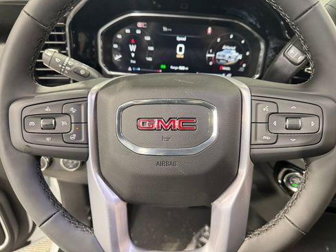 New 2026 GMC Sierra 1500 Elevation AWD/4WD image 17