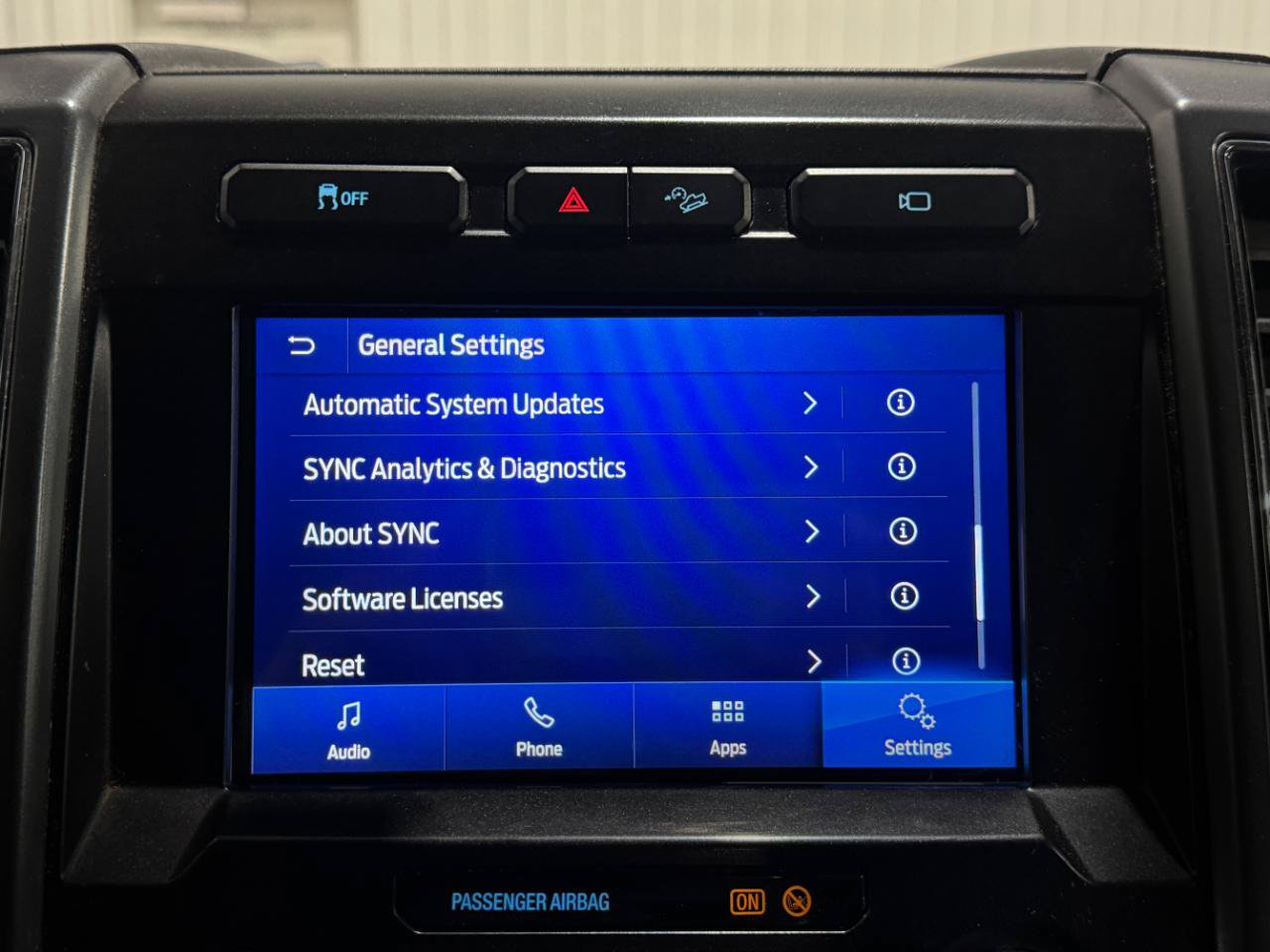 Used 2022 Ford F250 XLT w/ XLT Value Package AWD/4WD image 13