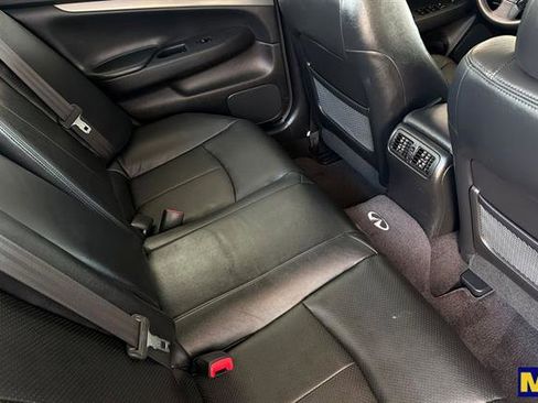 Used 2010 INFINITI G37 Journey w/ Premium Pkg RWD image 17