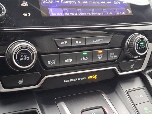 Used 2020 Honda CR-V Touring image 17