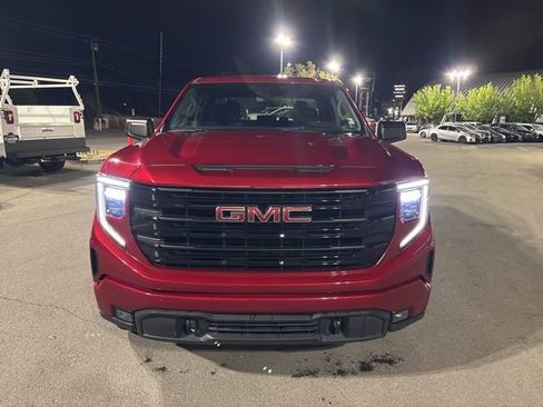 Used 2023 GMC Sierra 1500 Elevation image 10