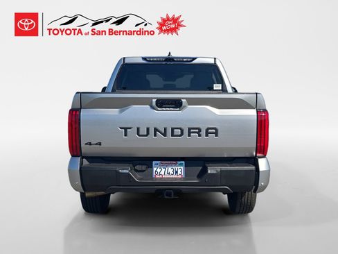 Used 2024 Toyota Tundra Limited AWD/4WD image 4