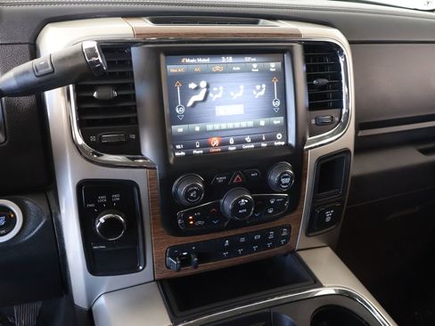 Used 2018 RAM 2500 Laramie w/ Convenience Group image 5