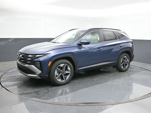 New 2026 Hyundai Tucson SEL image 2