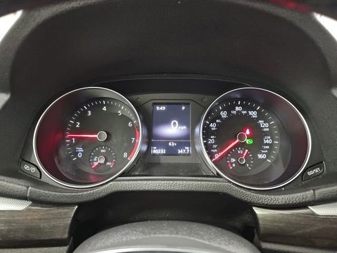 Used 2017 Volkswagen Passat 1.8T SEL Premium image 21