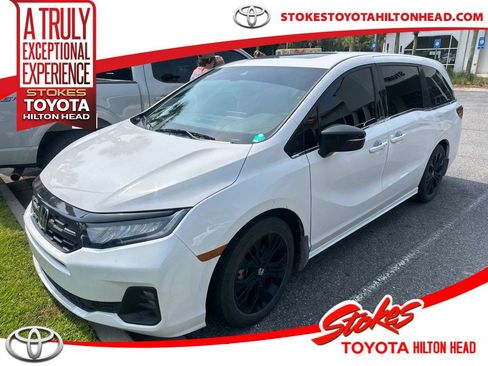 Used 2025 Honda Odyssey Sport-L image 1