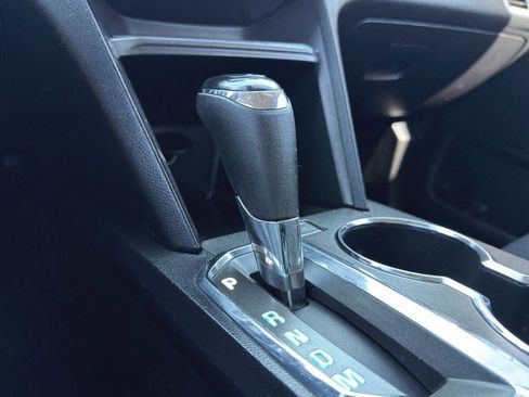 Used 2017 Chevrolet Equinox LS image 8