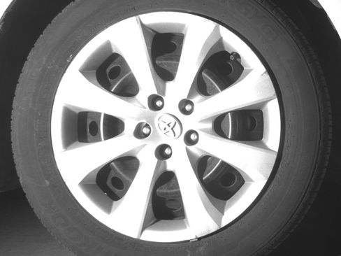 Used 2025 Toyota Corolla LE FWD image 13