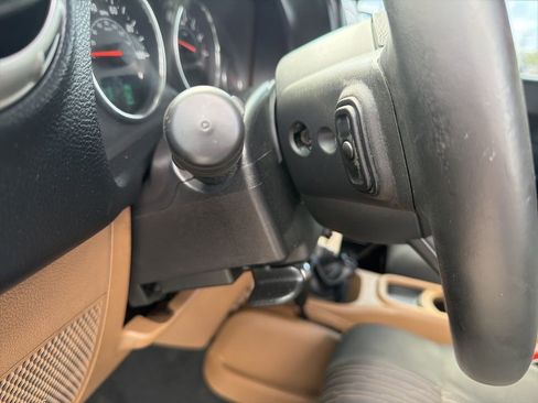 Used 2012 Jeep Wrangler Sahara w/ Connectivity Group image 38