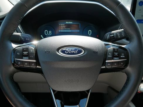 Used 2023 Ford Escape Platinum AWD/4WD image 23