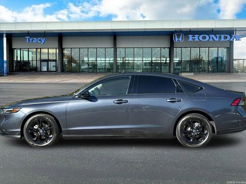 Certified 2025 Honda Accord SE image 12