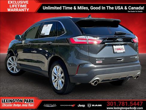 Used 2019 Ford Edge Titanium AWD/4WD image 4