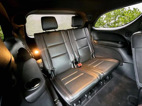 Used 2018 Dodge Durango R/T w/ Technology Group image 28