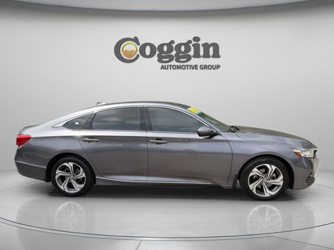 Certified 2020 Honda Accord EX-L image 6