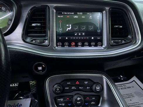 Used 2018 Dodge Challenger GT AWD/4WD image 24