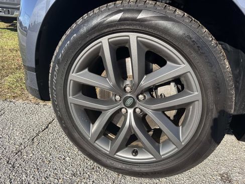 Used 2024 Land Rover Range Rover Velar Dynamic SE image 10