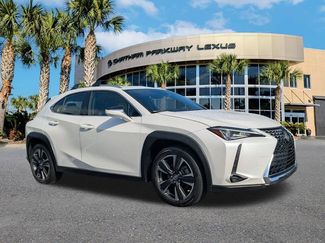 Used 2019 Lexus UX 200 w/ Accessory Package FWD video 2