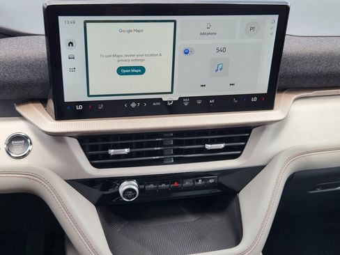 New 2026 Ford Explorer Active w/ Active Comfort Package RWD image 13