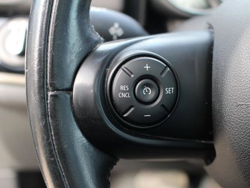 Used 2019 MINI Cooper Countryman Base FWD image 18
