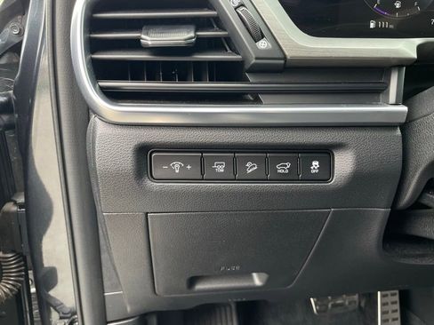 Used 2024 Kia Telluride SX X-Line AWD/4WD image 13