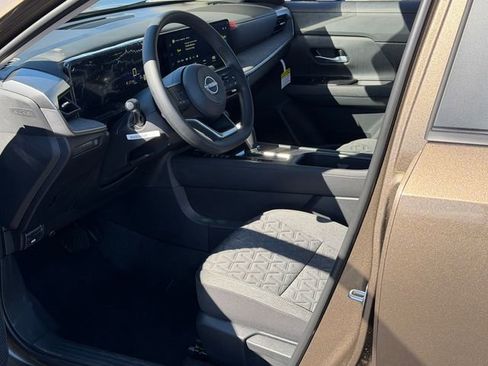 New 2026 Nissan Kicks SV image 11