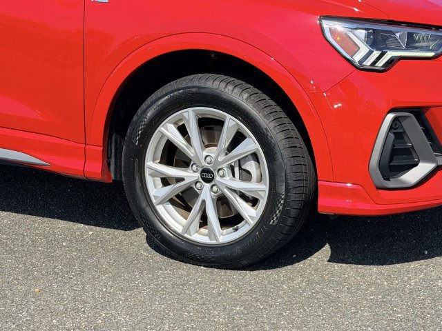 Used 2025 Audi Q3 2.0T Premium AWD/4WD image 7