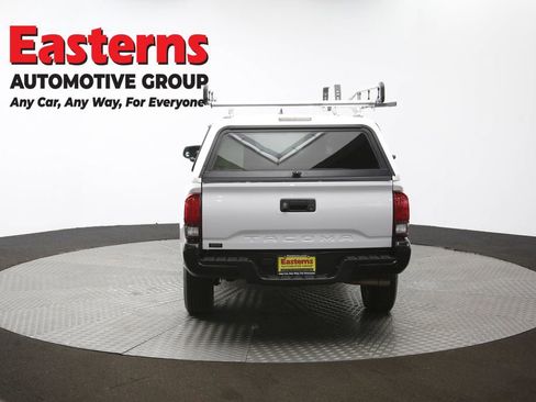 Used 2019 Toyota Tacoma SR image 34