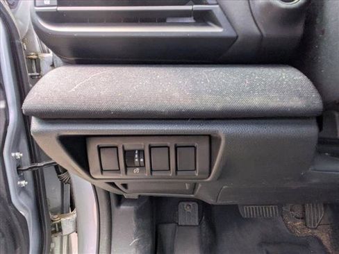 Used 2024 Subaru Outback AWD/4WD image 18