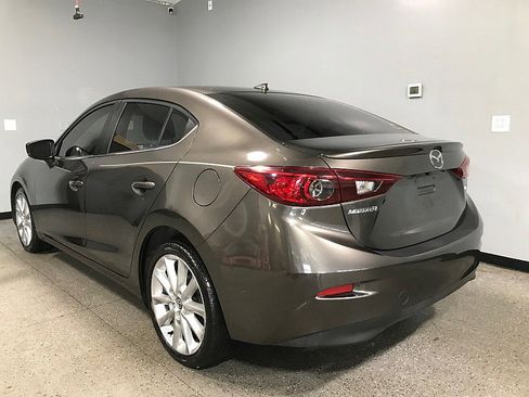 Used 2017 MAZDA MAZDA3 Grand Touring FWD image 5