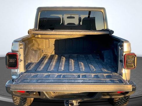 Used 2020 Jeep Gladiator Sport w/ Quick Order Package 24S AWD/4WD image 4