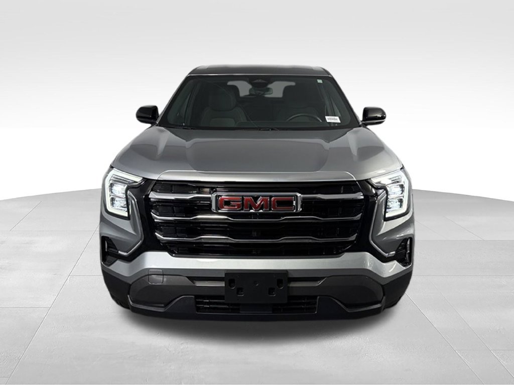 Used 2026 GMC Terrain Elevation FWD image 3