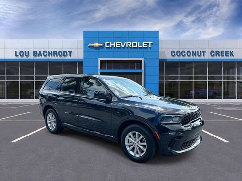 Used 2025 Dodge Durango GT RWD image 2