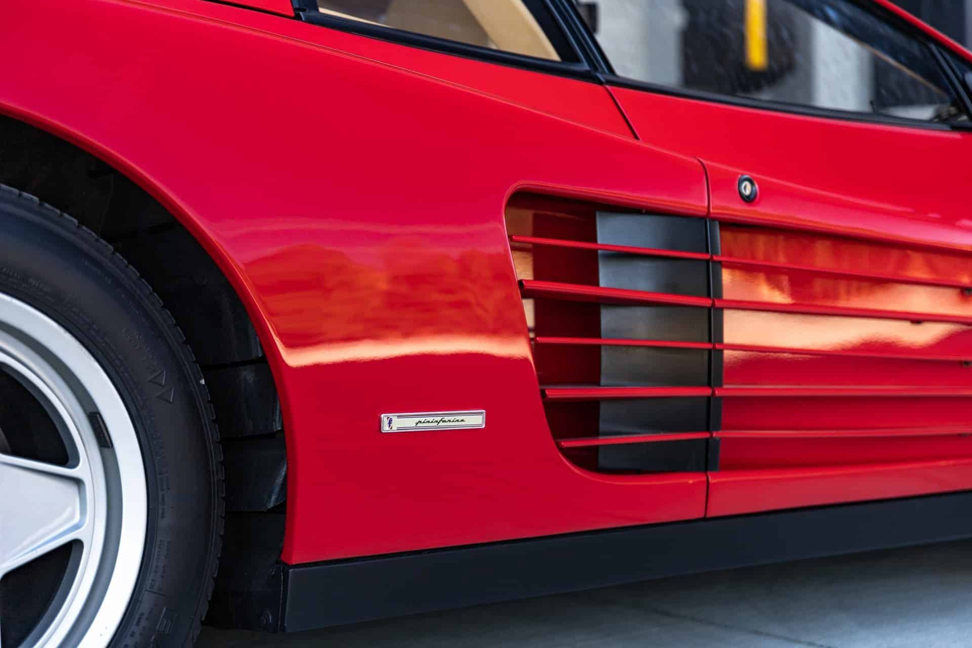 Used 1989 Ferrari Testarossa RWD image 5