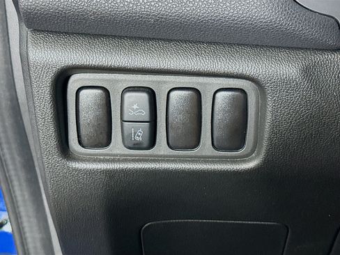 Used 2025 Mitsubishi Outlander Sport LE AWD/4WD image 16