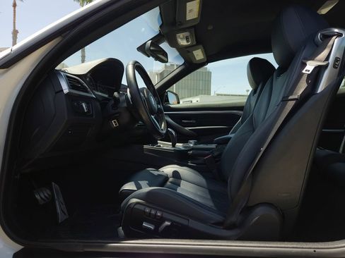 Used 2019 BMW 430i Convertible w/ M Sport Package RWD image 8