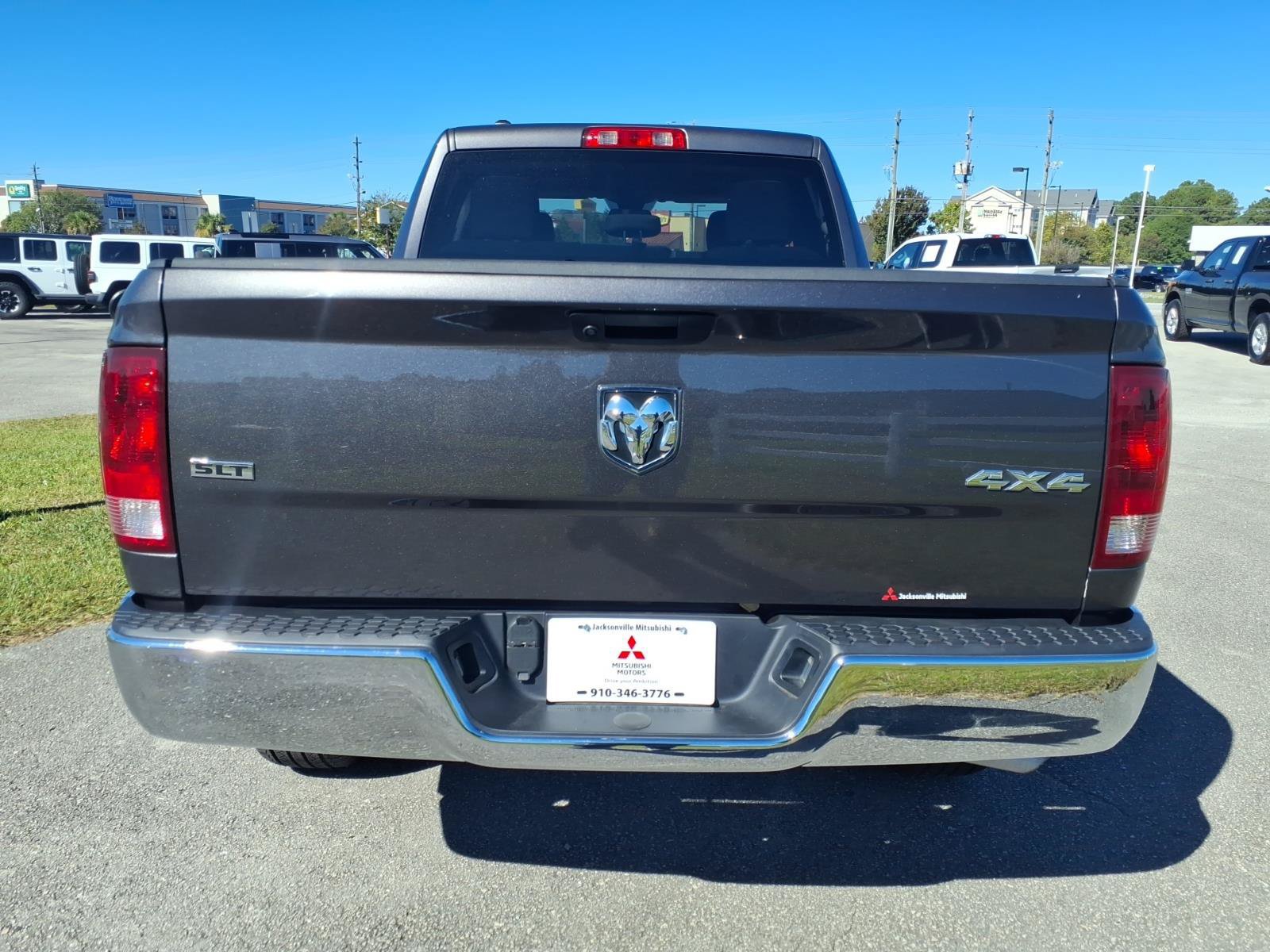 Used 2024 RAM 1500 Classic SLT AWD/4WD image 3