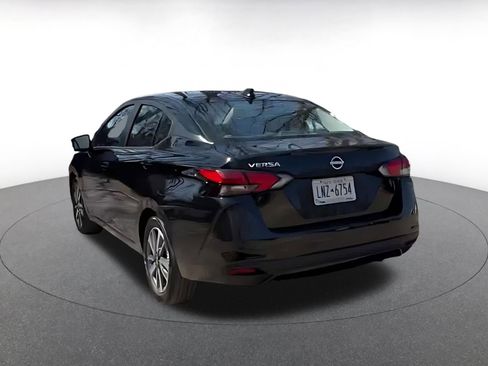 Used 2025 Nissan Versa SV FWD image 11