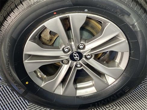 Used 2016 Hyundai Santa Fe Sport w/ Option Group 02 image 29