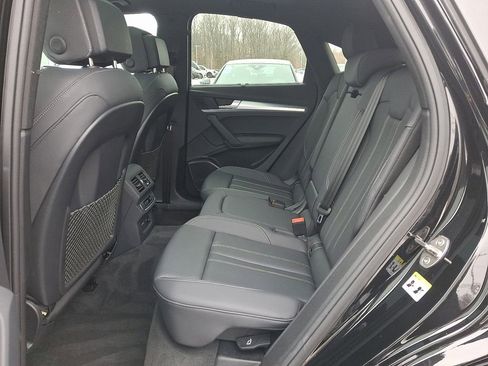 Certified 2024 Audi Q5 2.0T Premium Plus w/ Premium Plus Package image 10