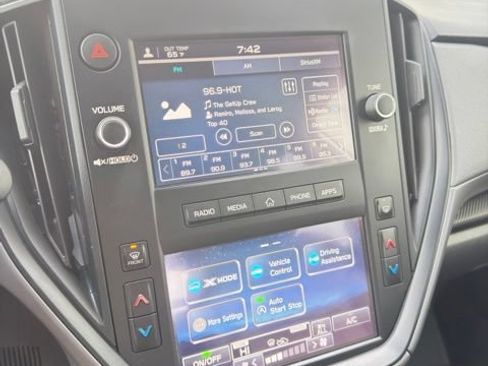 Used 2024 Subaru Crosstrek 2.0i AWD/4WD image 12