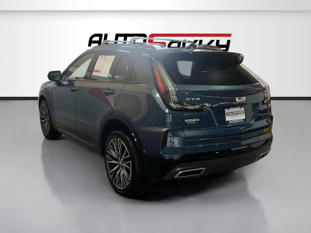 Used 2024 Cadillac XT4 Sport AWD/4WD image 5