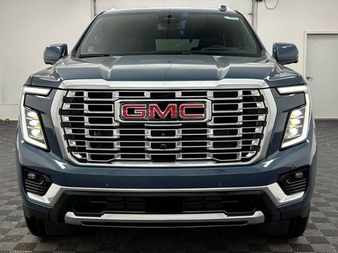 New 2026 GMC Yukon Denali w/ Sun & Power Step Package image 16