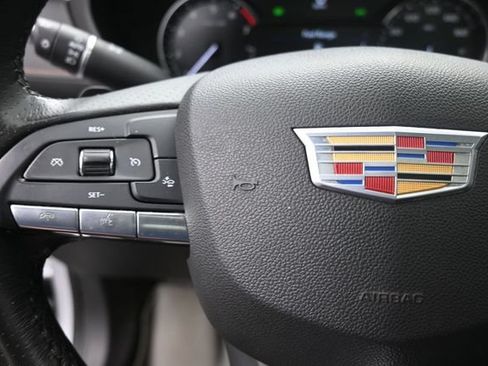 Used 2020 Cadillac XT4 Sport w/ Driver Awareness Package AWD/4WD image 15