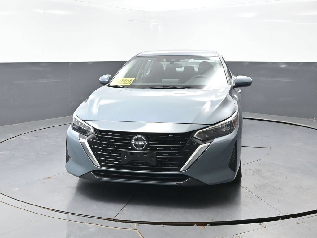 Used 2024 Nissan Sentra SV FWD image 7