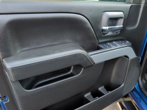 Used 2019 Chevrolet Silverado 2500 LT w/ LT Convenience Package image 13